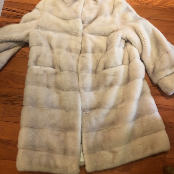 Mob-wives chic  Blush Pale Pin Genuine Mink - Picture 2 of 4